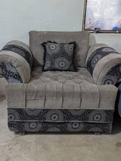 luxury 5 seater sofa set -stylish and comfortable