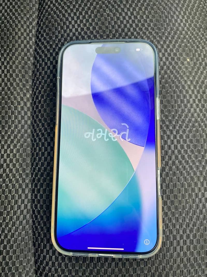 Iphone 17 pro max (sim non active) 5
