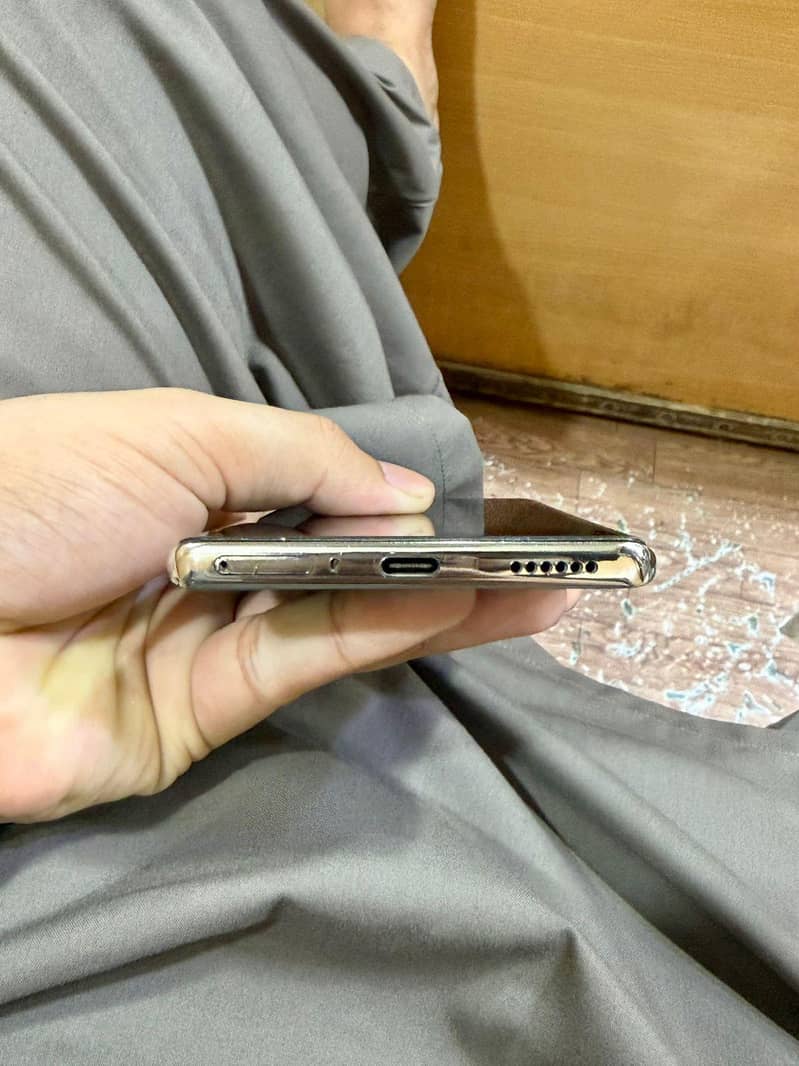 camon 40 Pro 2