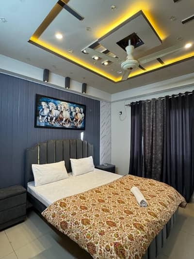 Daily basis and weekly basis One bedrooms fully furnished luxury apartments available for rent Gulberg greens Islamabad