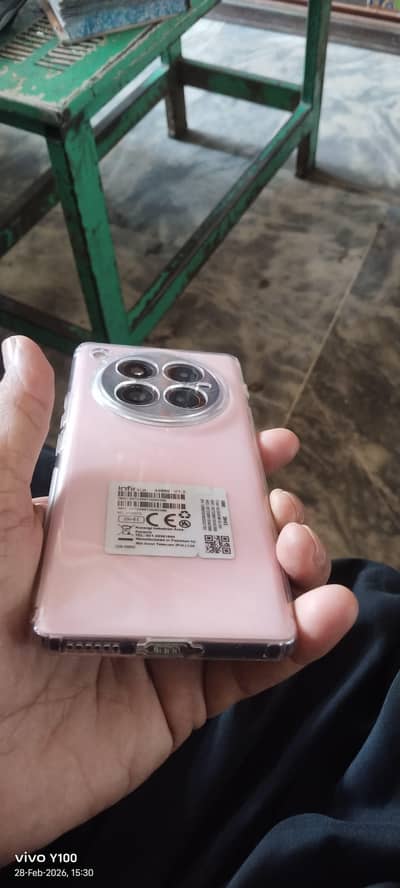 Infinix Zero 40