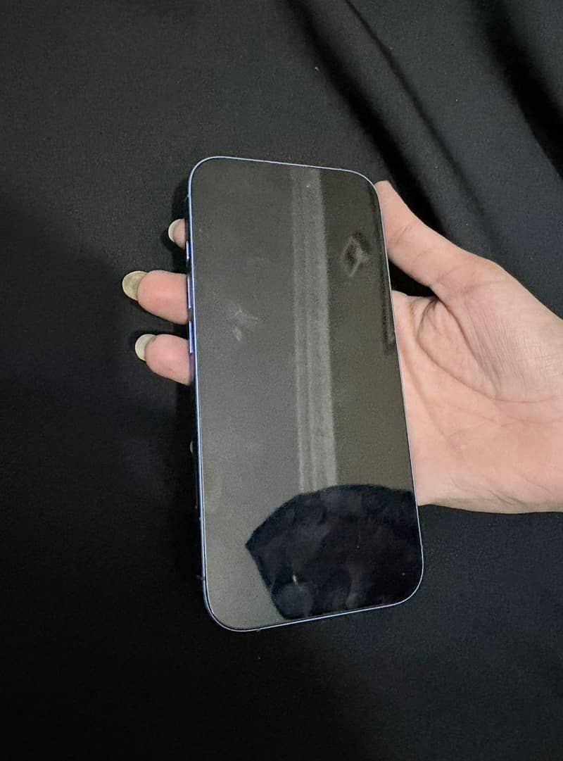 iPhone 16 5