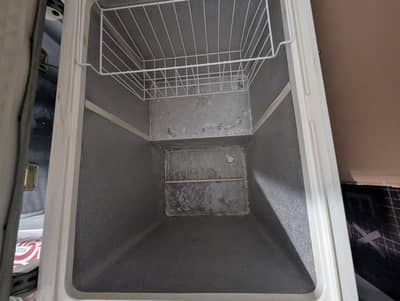 dawlance deep freezer