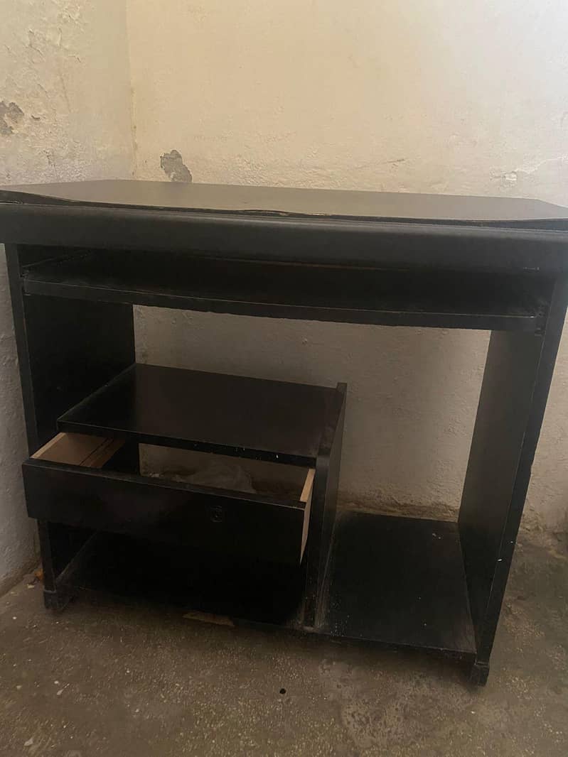 computer table 2
