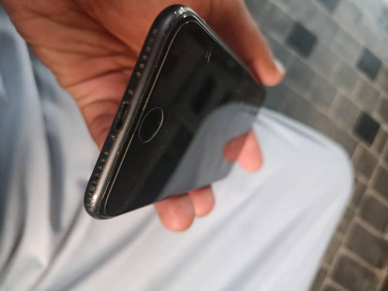 iPhone 7 2