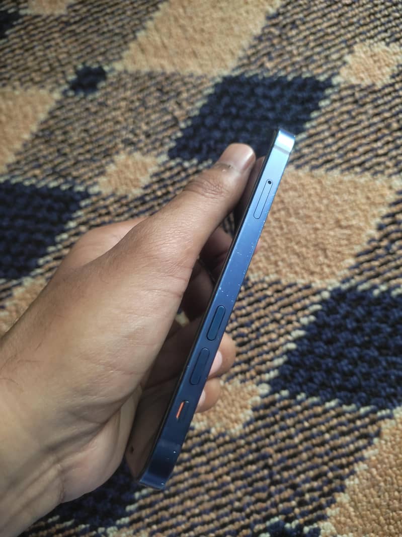 iPhone 12 mini 5