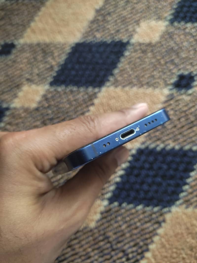 iPhone 12 mini 7