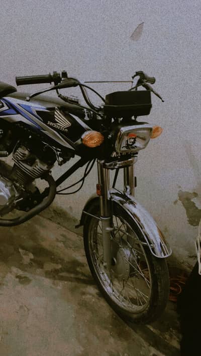 Honda CG 125 2025 for sale complete document
