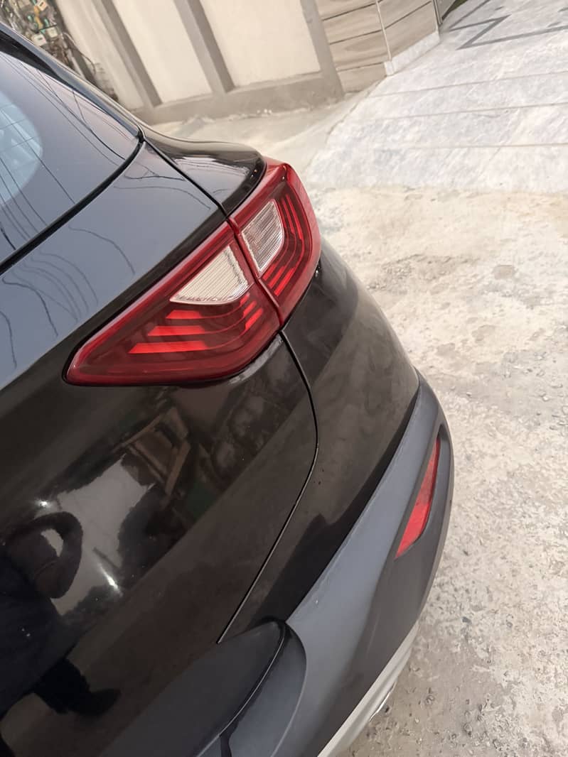 KIA Stonic EX+ 2021 | B To B Genuine | Low Mileage 9