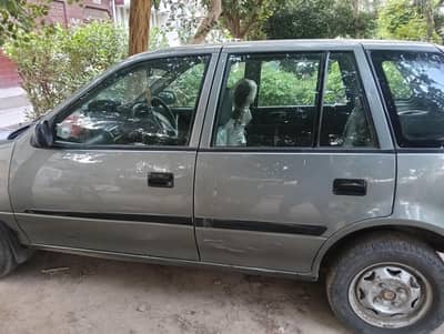 Suzuki cultus available for sale 2013 model in good condition family u