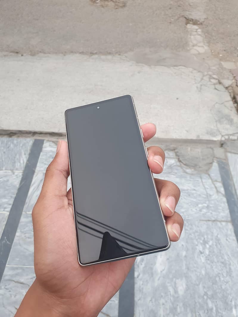 Google pixel 7a 6