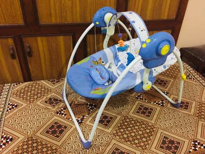 Kids Jhoola Baby Cradle Electric Music Rocking Sleeping Swinging