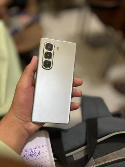 infinix hot 50pro plus 12/128
