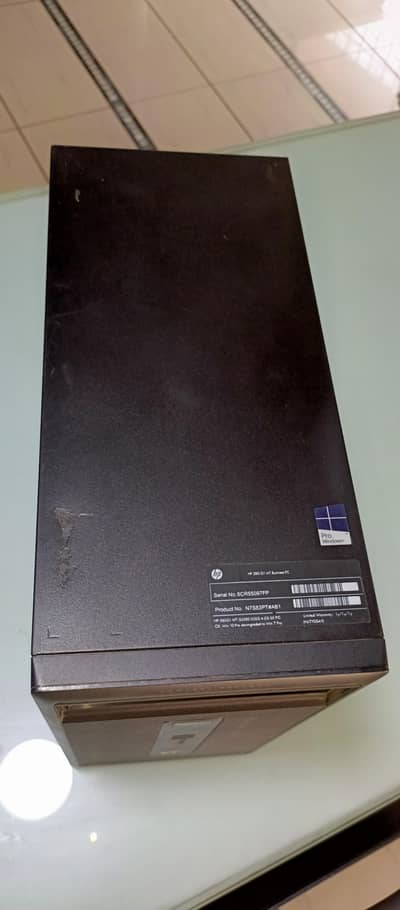 hp Coreii7 4 genrasion PC desktop  argent