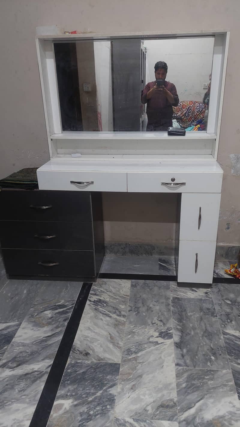 dressing for sell 4