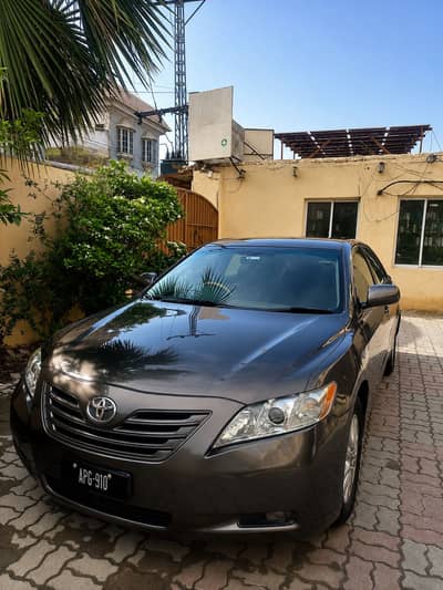 Toyota camry G 2.4