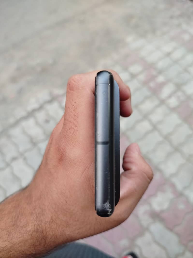 Google pixel 7 4