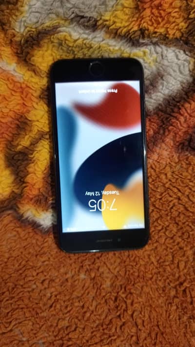 iPhone 7 non pta 128GB 100% battery halt