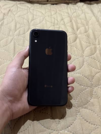Iphone xr factory unlock