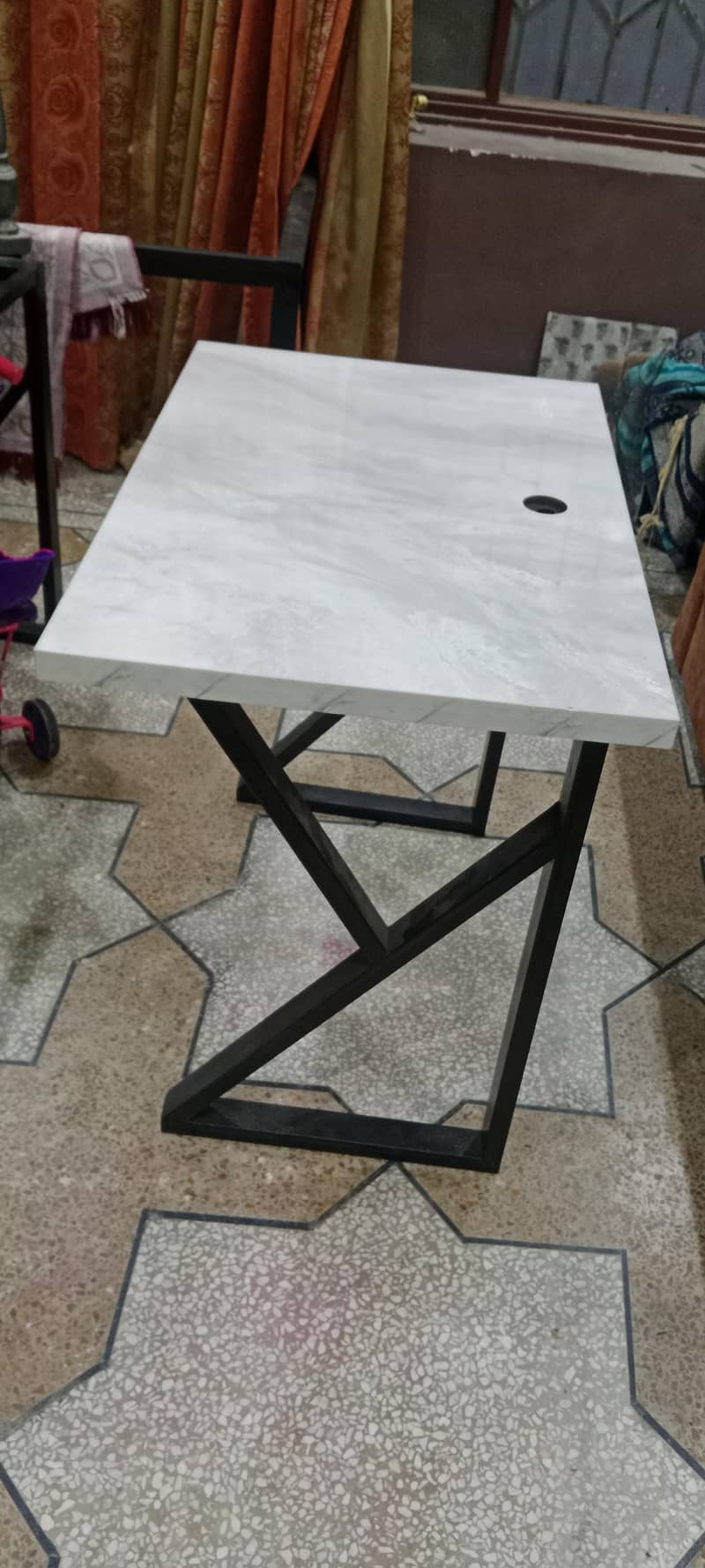 computer table 1