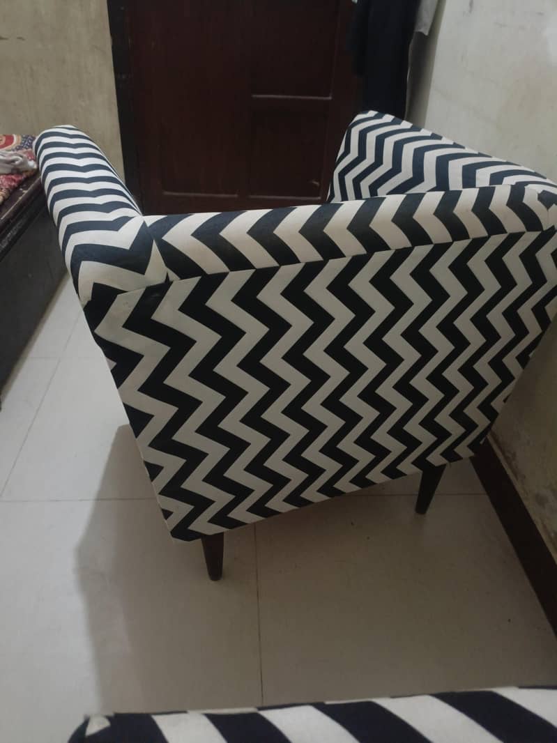2 single sofa 2
