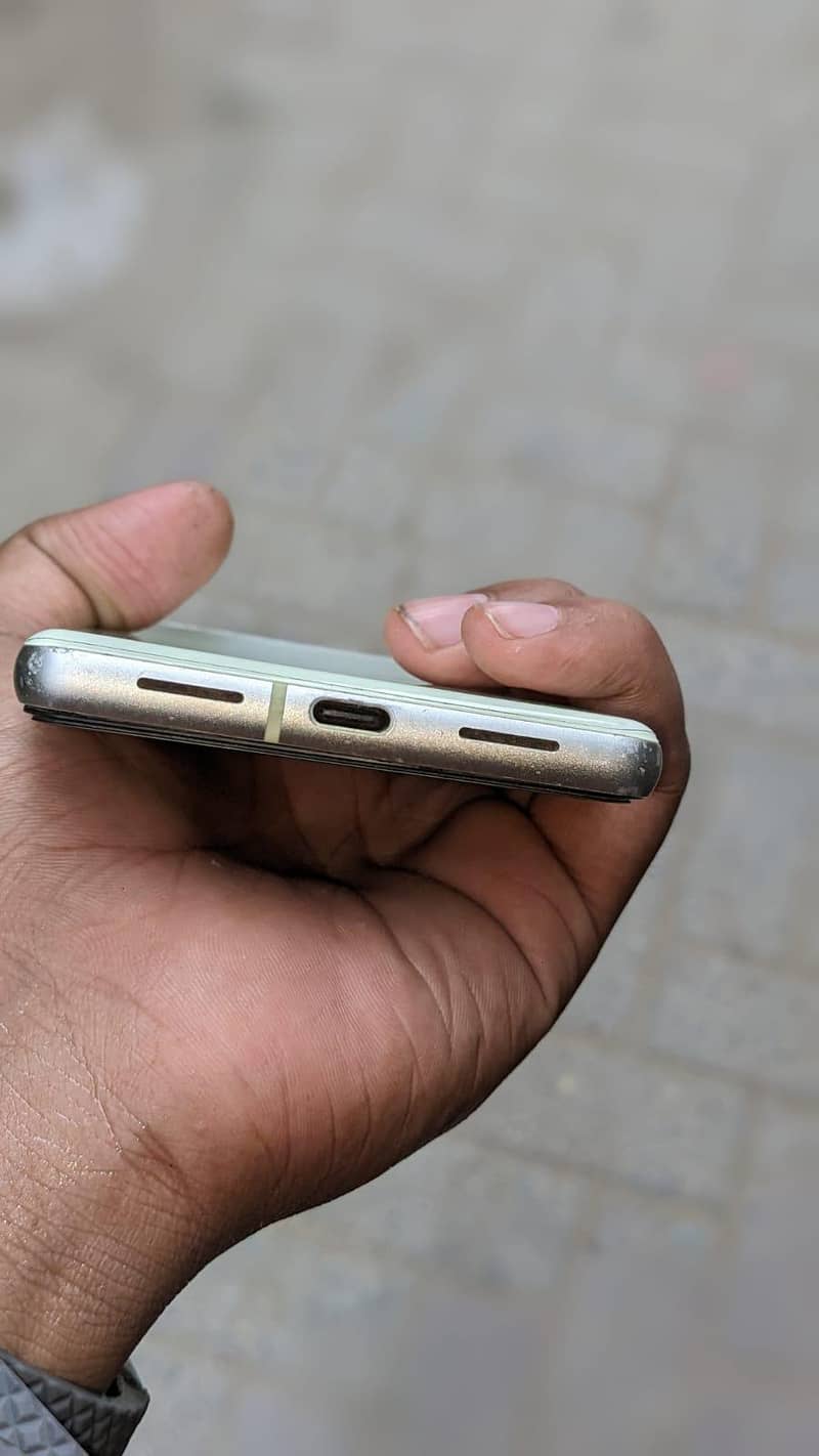 Google pixel 7.  Pta approved 2