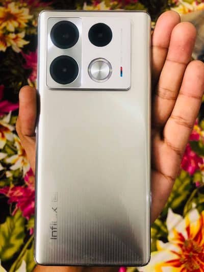 Infinix Note 40 pro plus 5g