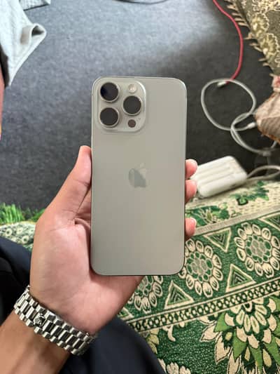 15promax 256 GB non pta