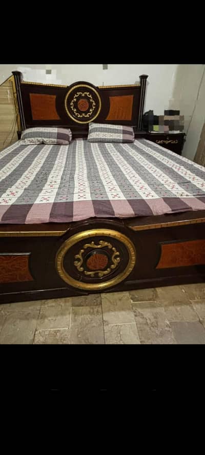 Bed set-Wooden bed-King sized bed-Double bed-Wardrobe-Dressing table