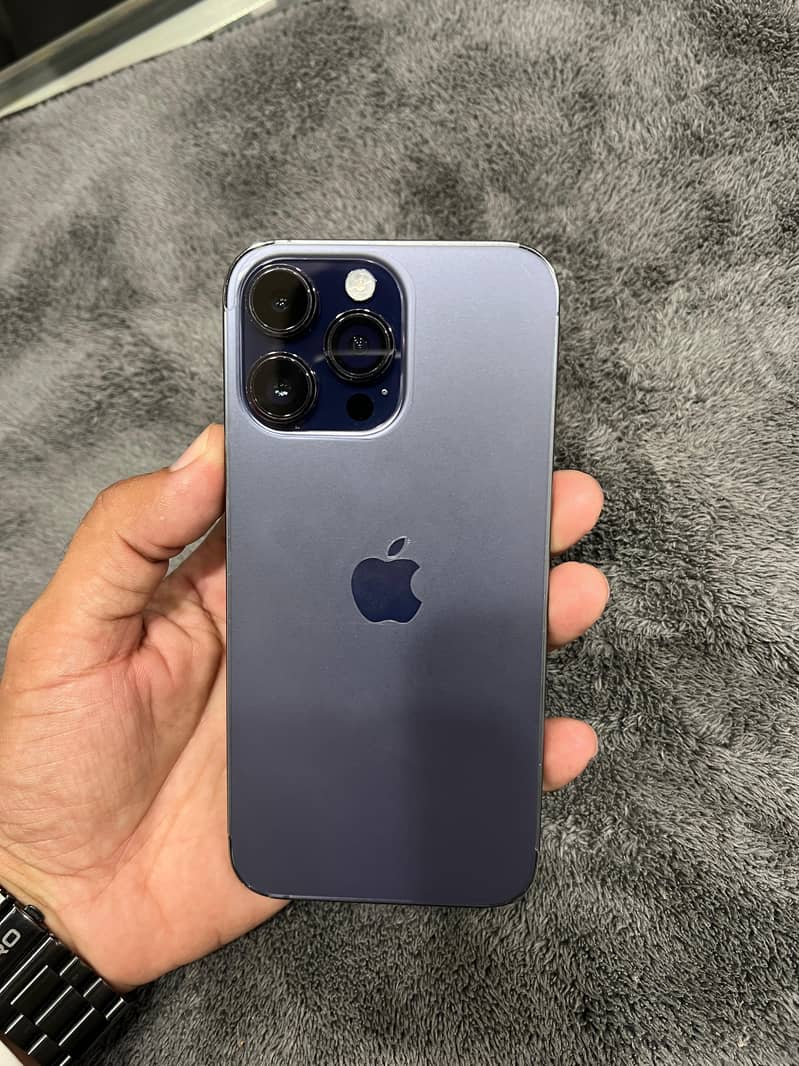iphone 14 pro max 2