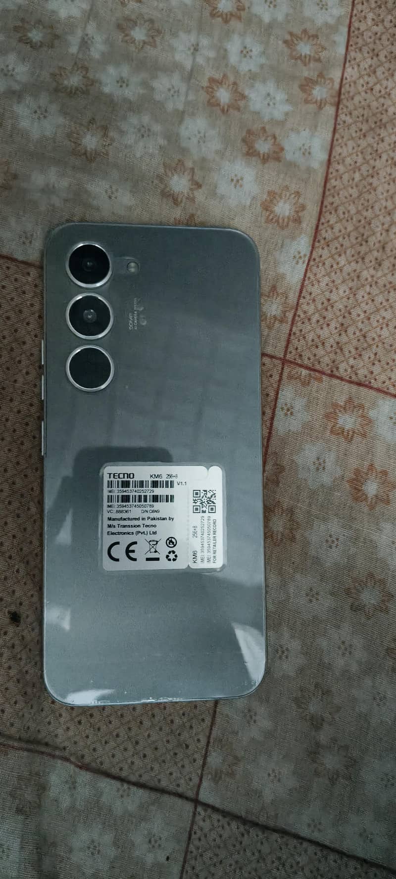 Tecno Spark 40 pro 2