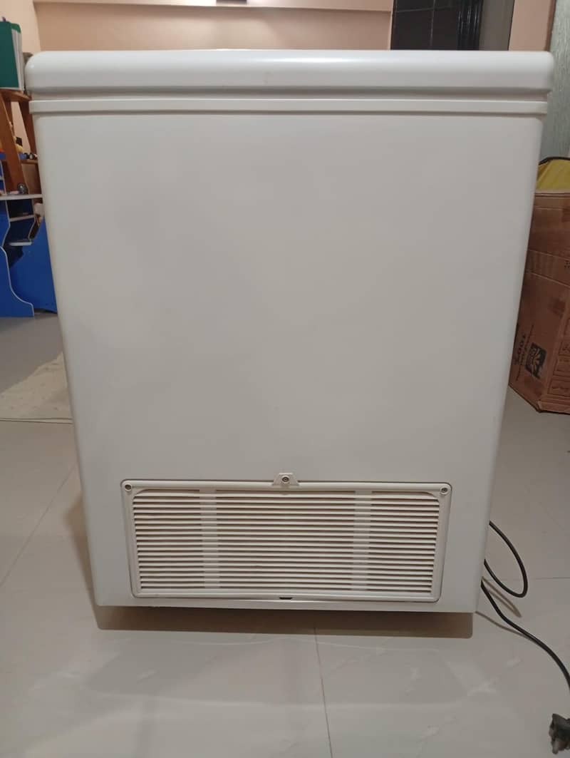 deep freezer 1