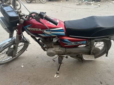 Honda cg 125 - Shoukeen logon k liye