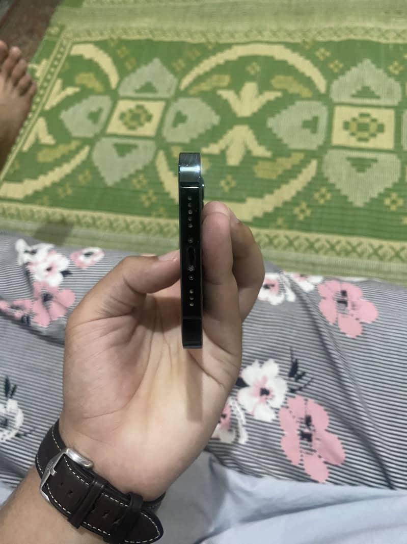 iPhone 12 Pro 0