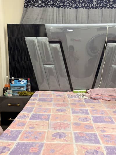 queen bed with big dressing without mattress