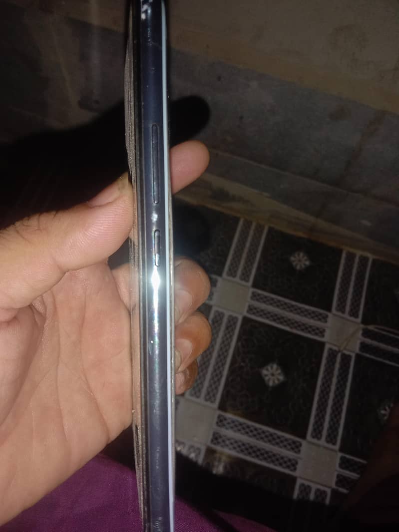 mobile and box 4
