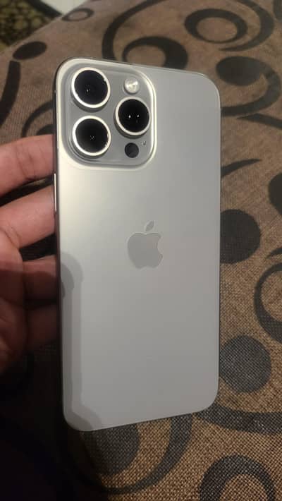 Iphone 15 Pro Max FU