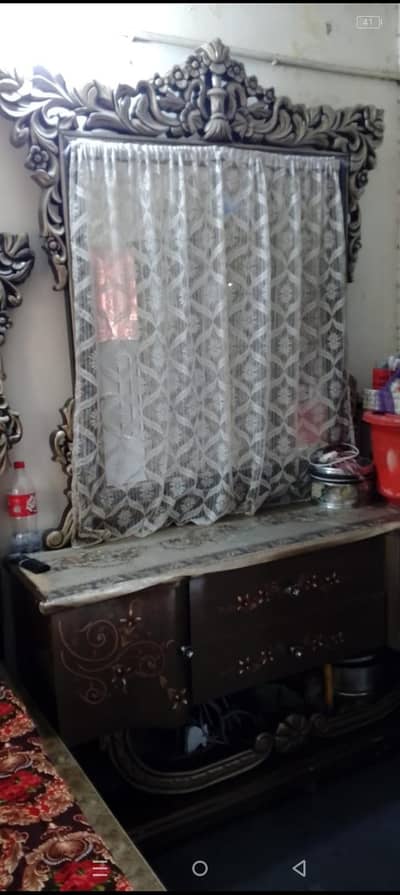 bed , dreesing, side tables without mettress