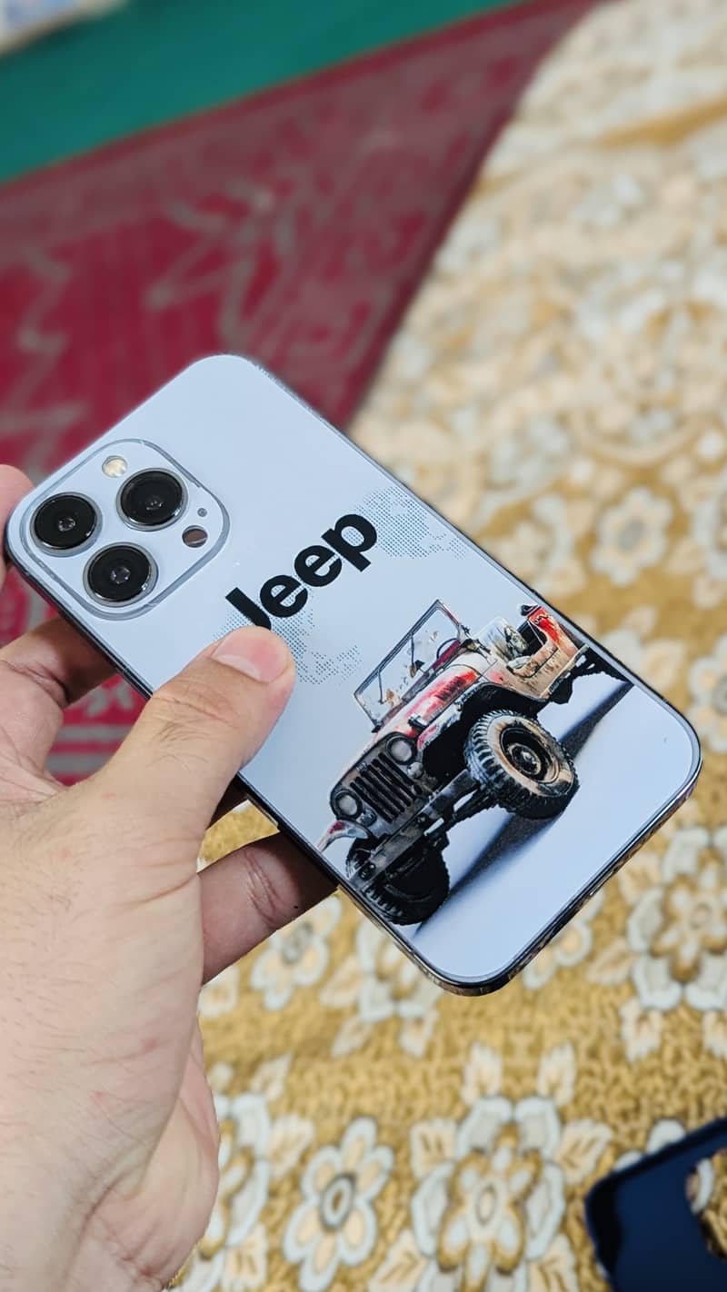 Apple iPhone 13 Pro 2
