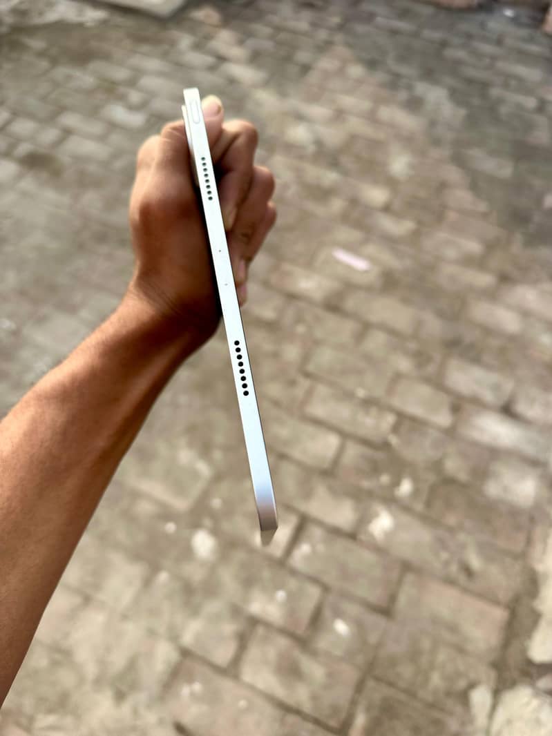 ipad  pro m2 2