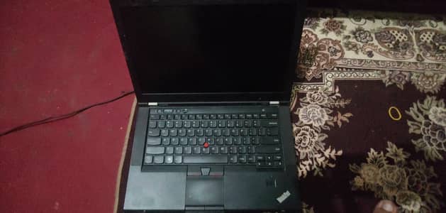 Lenovo thinkpad T430s 8 /320 core i7 4th generation /03339090097