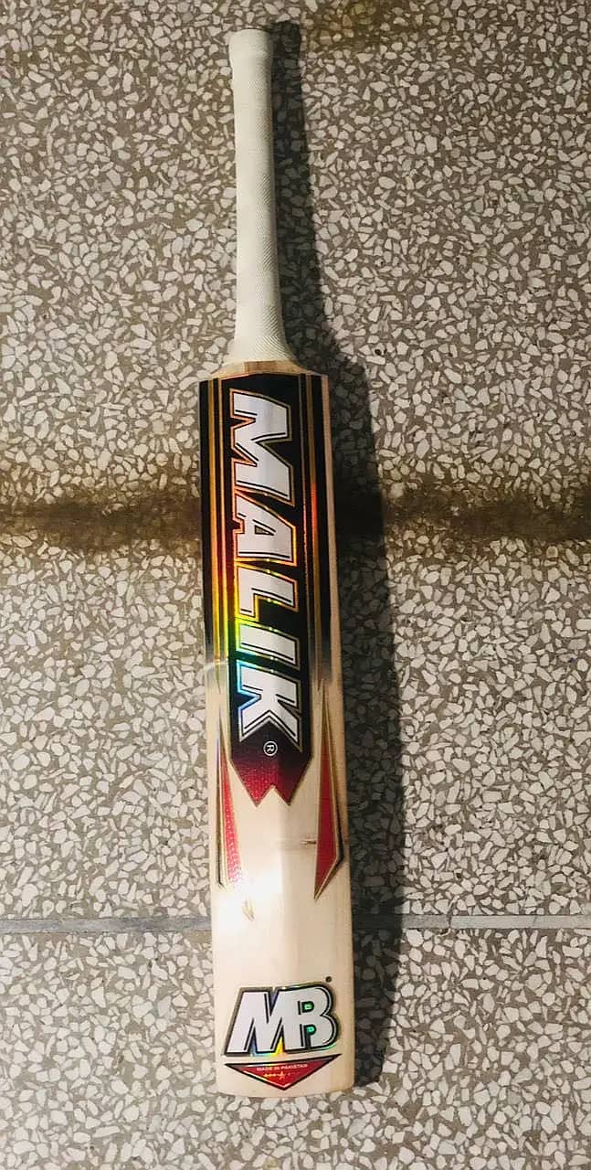 Malik bat 0