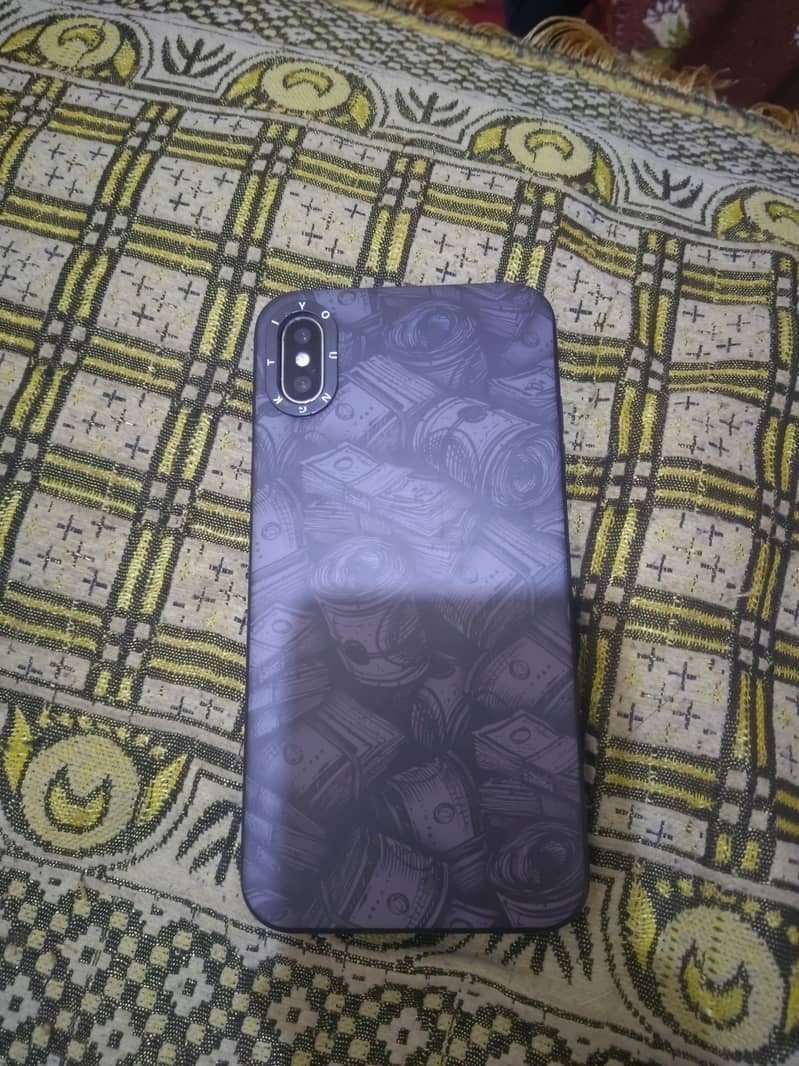 iphone xs max 2