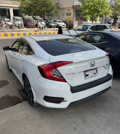 Honda Civic X UG 2017