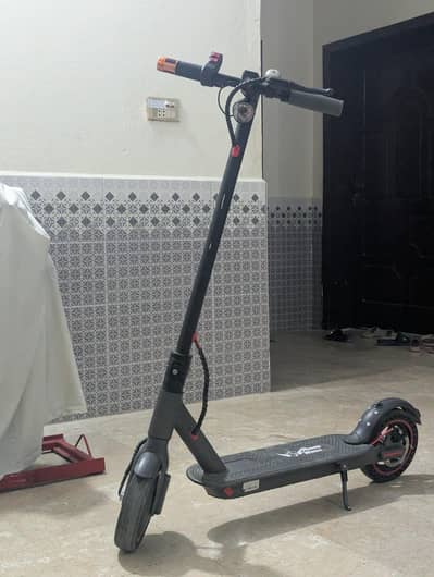 ROHAN WING ELECTRIC SCOOTY.