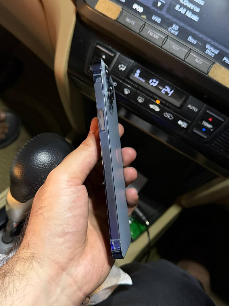 Iphone 13 Pro Max 2