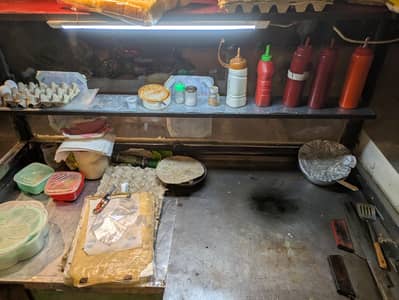 working fast food cart