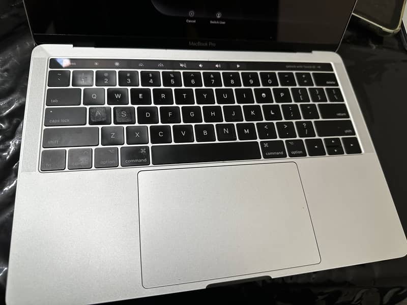 Macbook 17 pro 2