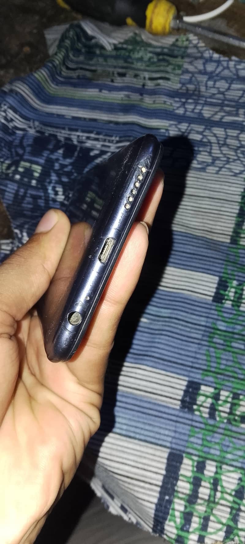 Infinix 3