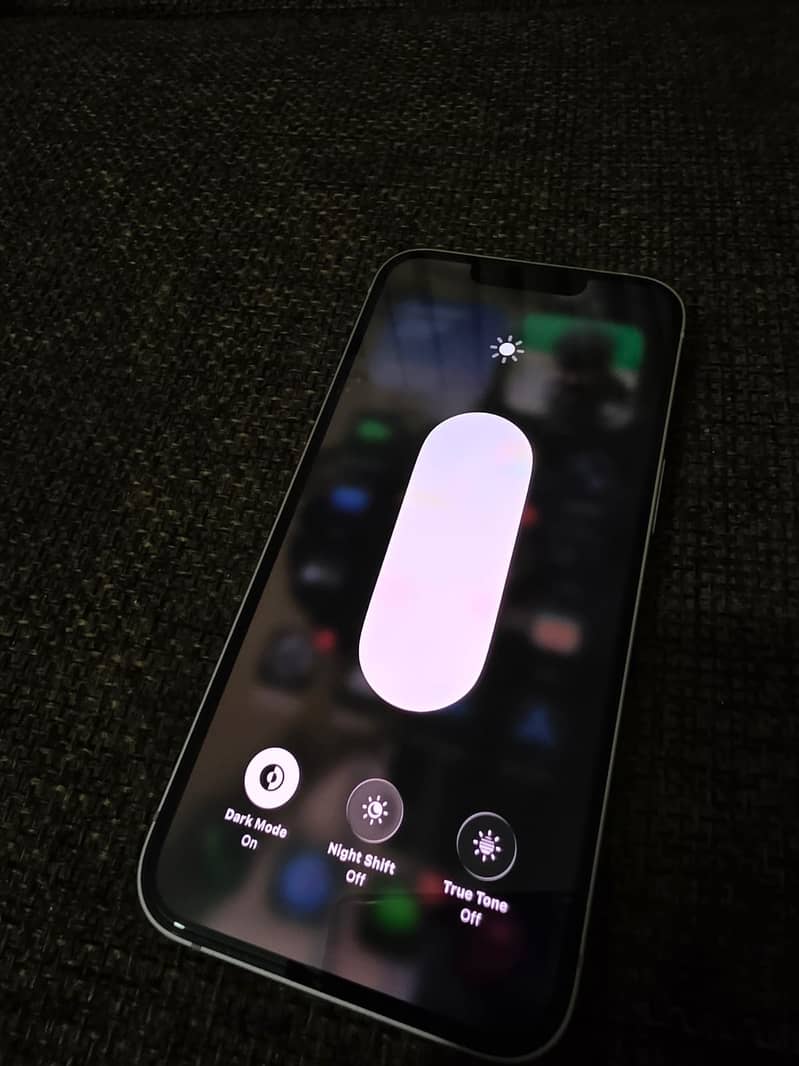 Apple iPhone 13 3
